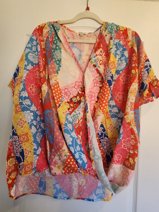 Umgee Tops - Umgee Multicolor Patchwork Floral Blouse - Red, Blue, Yellow, Pink, Orange M Euc